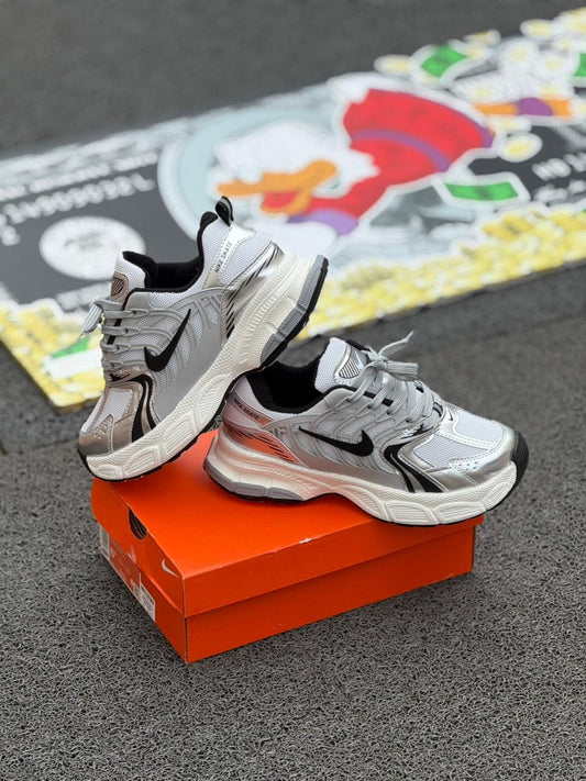 NIKE SKATE