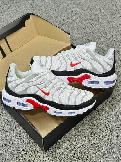 NIKE TN