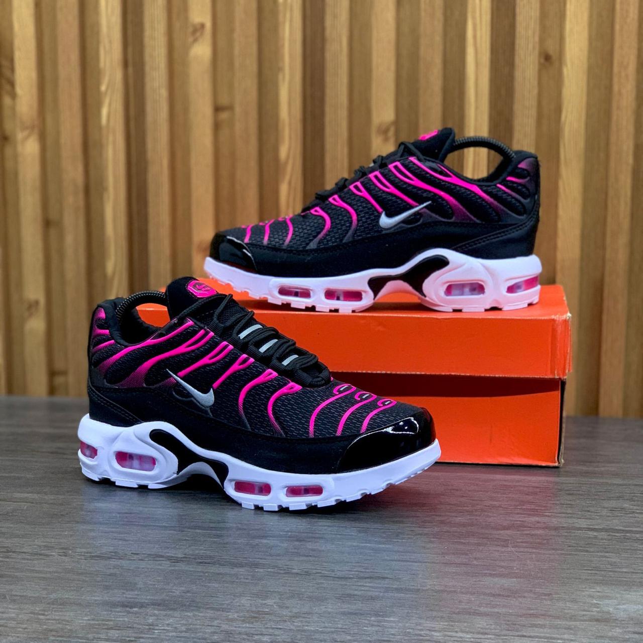 NIKE TN