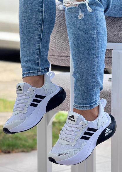ADIDAS CHINAX