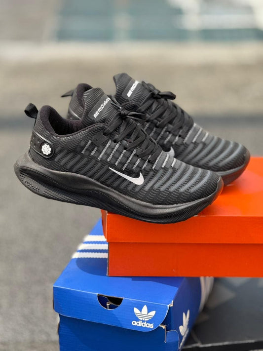 NIKE INFINITY