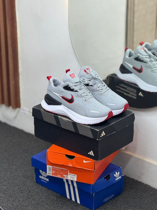 NIKE ZOOM