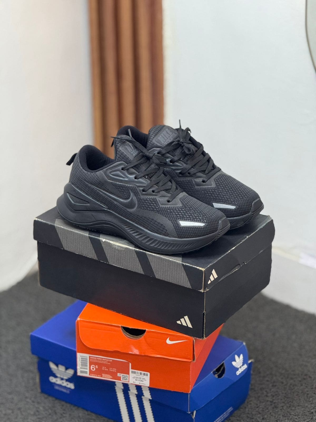 NIKE ZOOM