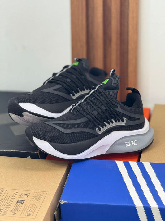 ADIDAS V1