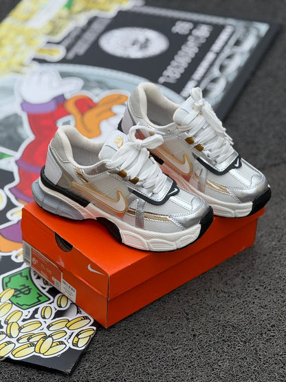 NIKE V2K
