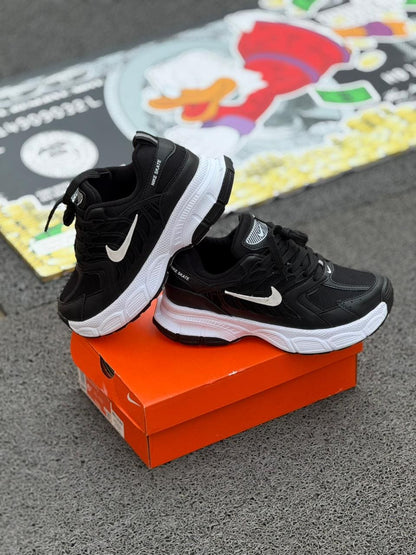 NIKE SKATE