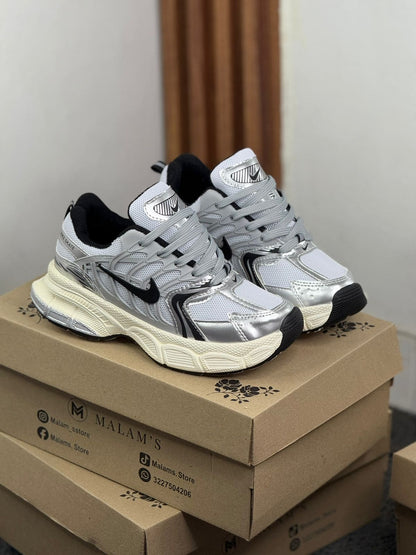NIKE SKATE